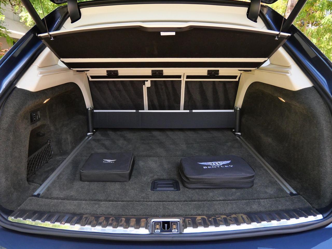 2021 Bentley Bentayga V8 V8 Lawrence KS