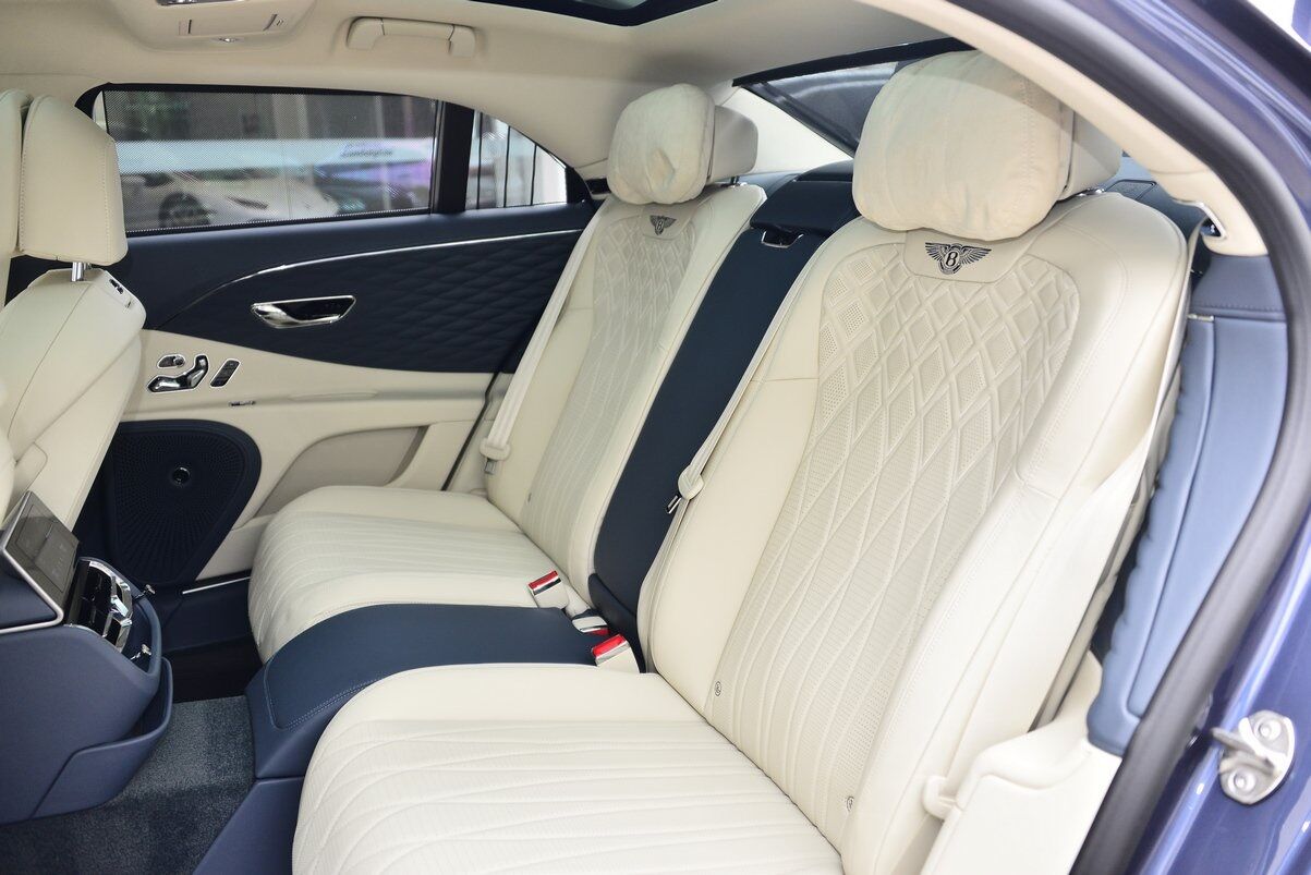 2021 Bentley Flying Spur V8 V8 Lawrence KS