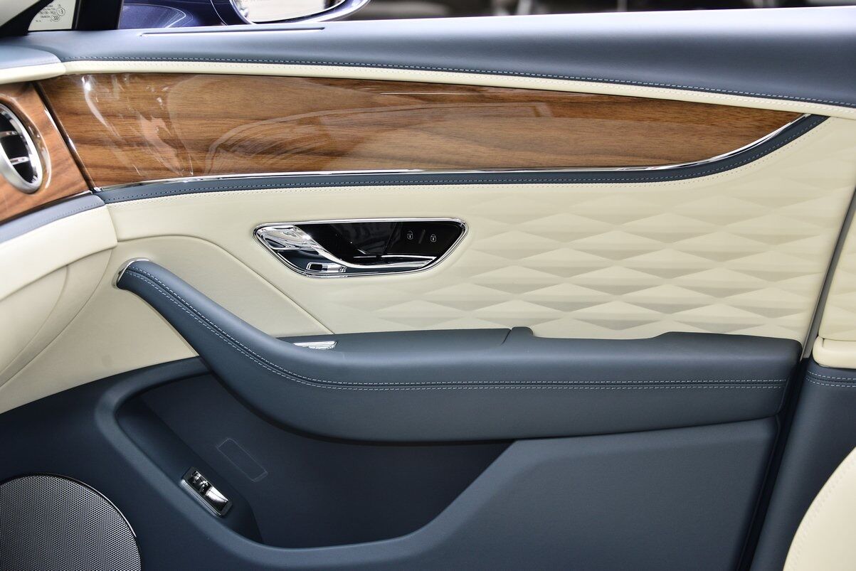 2021 Bentley Flying Spur V8 V8 Lawrence KS