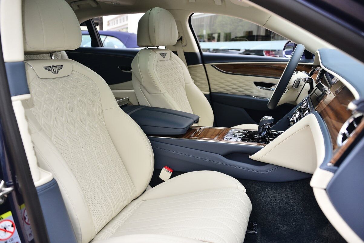 2021 Bentley Flying Spur V8 V8 Lawrence KS