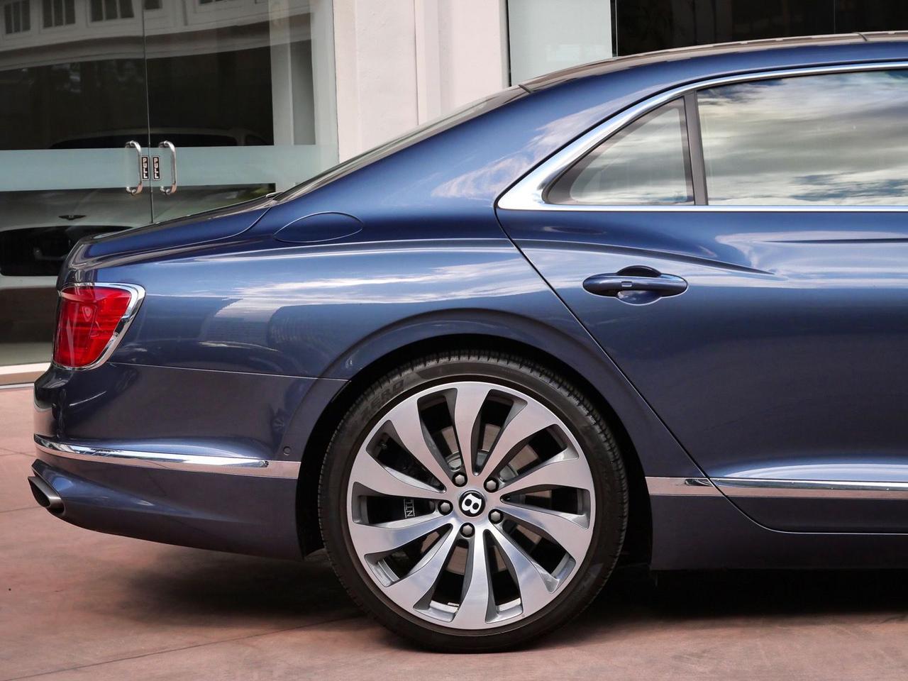 2021 Bentley Flying Spur W12 W12 Lawrence KS
