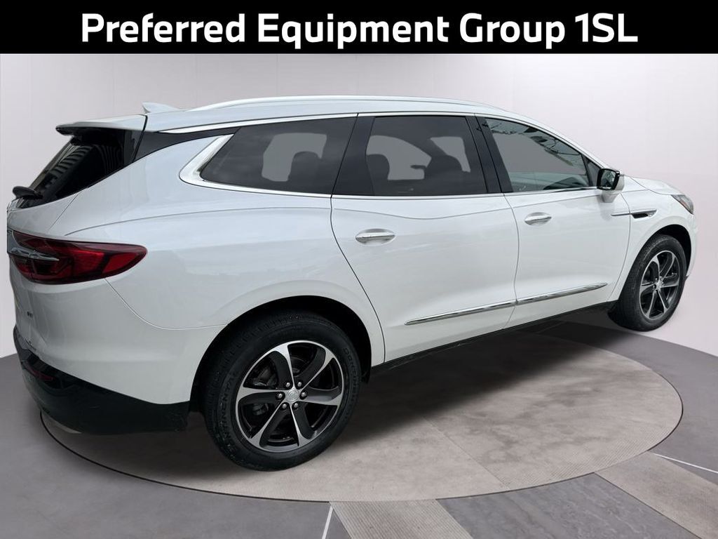 2021 Buick Enclave Essence