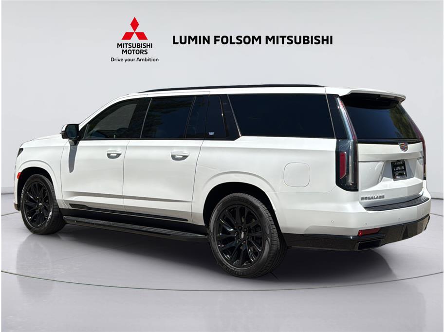2021 Cadillac Escalade ESV Sport SUV 4D 2021 Cadillac Escalade ESV Sport SUV 4D
