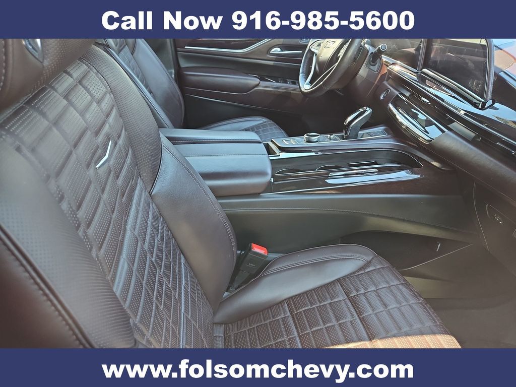 2021 Cadillac Escalade Premium Luxury Platinum 2021 Cadillac Escalade Premium Luxury Platinum