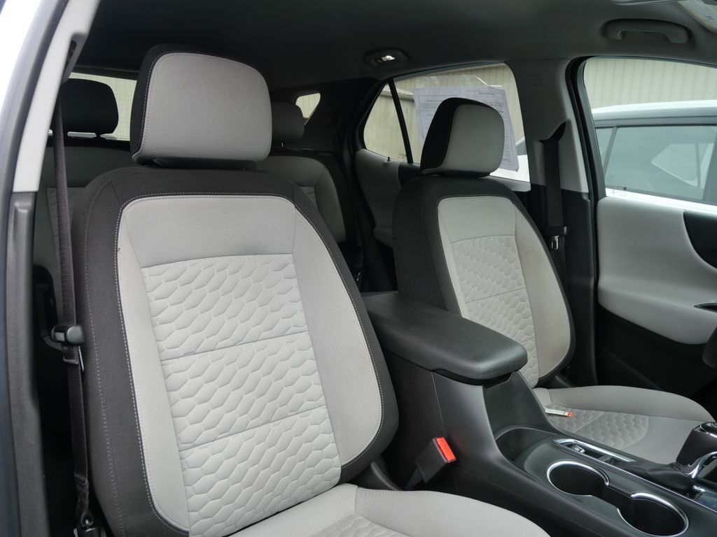 2021 Chevrolet Equinox LS Mt Pleasant MI