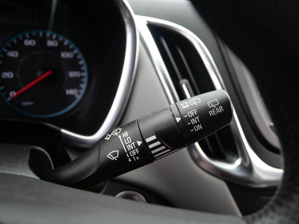 2021 Chevrolet Equinox LS Mt Pleasant MI