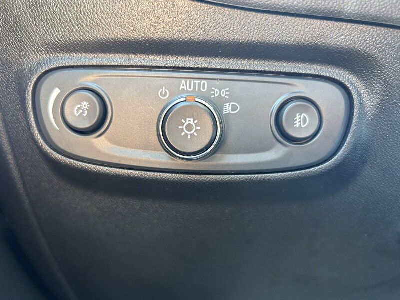 2021 Chevrolet Equinox Premier - LEATHER - SUNROOF - COOLED SEATS Whitinsville MA 2021 Chevrolet Equinox Premier - LEATHER - SUNROOF - COOLED SEATS Whitinsville MA