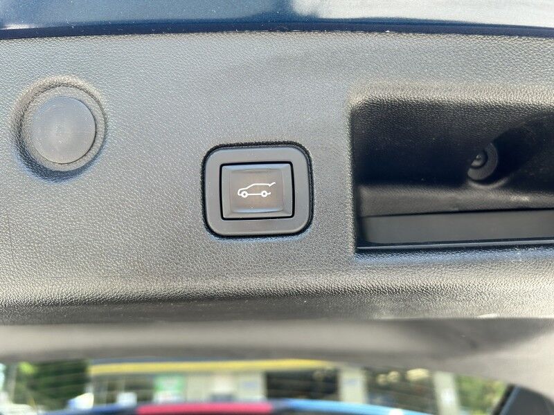 2021 Chevrolet Equinox Premier - LEATHER - SUNROOF - COOLED SEATS Whitinsville MA 2021 Chevrolet Equinox Premier - LEATHER - SUNROOF - COOLED SEATS Whitinsville MA