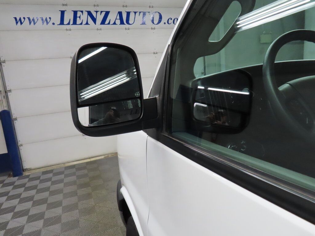 2021 Chevrolet Express 2500 Cargo Work Van RWD Fond du Lac WI 2021 Chevrolet Express 2500 Cargo Work Van RWD Fond du Lac WI