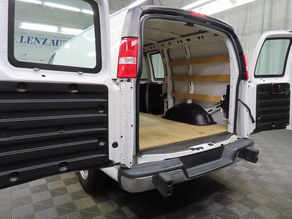 2021 Chevrolet Express 2500 Cargo Work Van RWD Fond du Lac WI 2021 Chevrolet Express 2500 Cargo Work Van RWD Fond du Lac WI