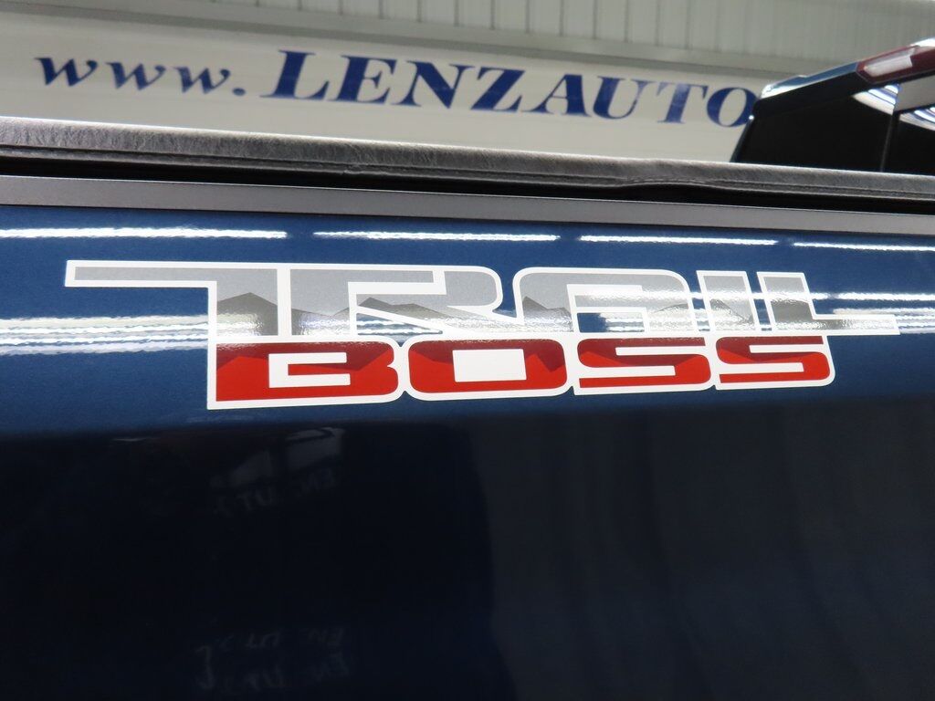 2021 Chevrolet Silverado 1500 4x4 Crew Cab LT Trail Boss Fond du Lac WI 2021 Chevrolet Silverado 1500 4x4 Crew Cab LT Trail Boss Fond du Lac WI