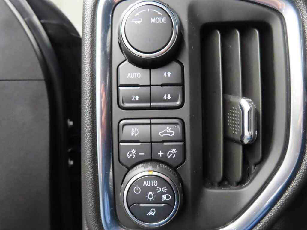 2021 Chevrolet Silverado 1500 4x4 Crew Cab LT Trail Boss Fond du Lac WI 2021 Chevrolet Silverado 1500 4x4 Crew Cab LT Trail Boss Fond du Lac WI