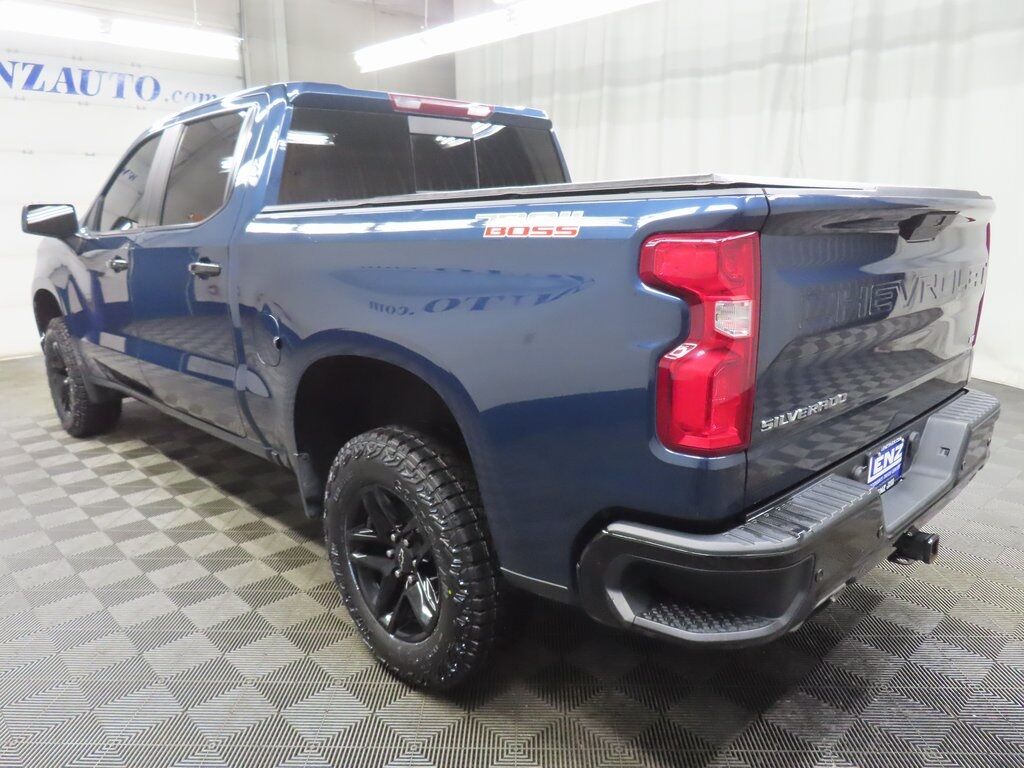 2021 Chevrolet Silverado 1500 4x4 Crew Cab LT Trail Boss Fond du Lac WI 2021 Chevrolet Silverado 1500 4x4 Crew Cab LT Trail Boss Fond du Lac WI
