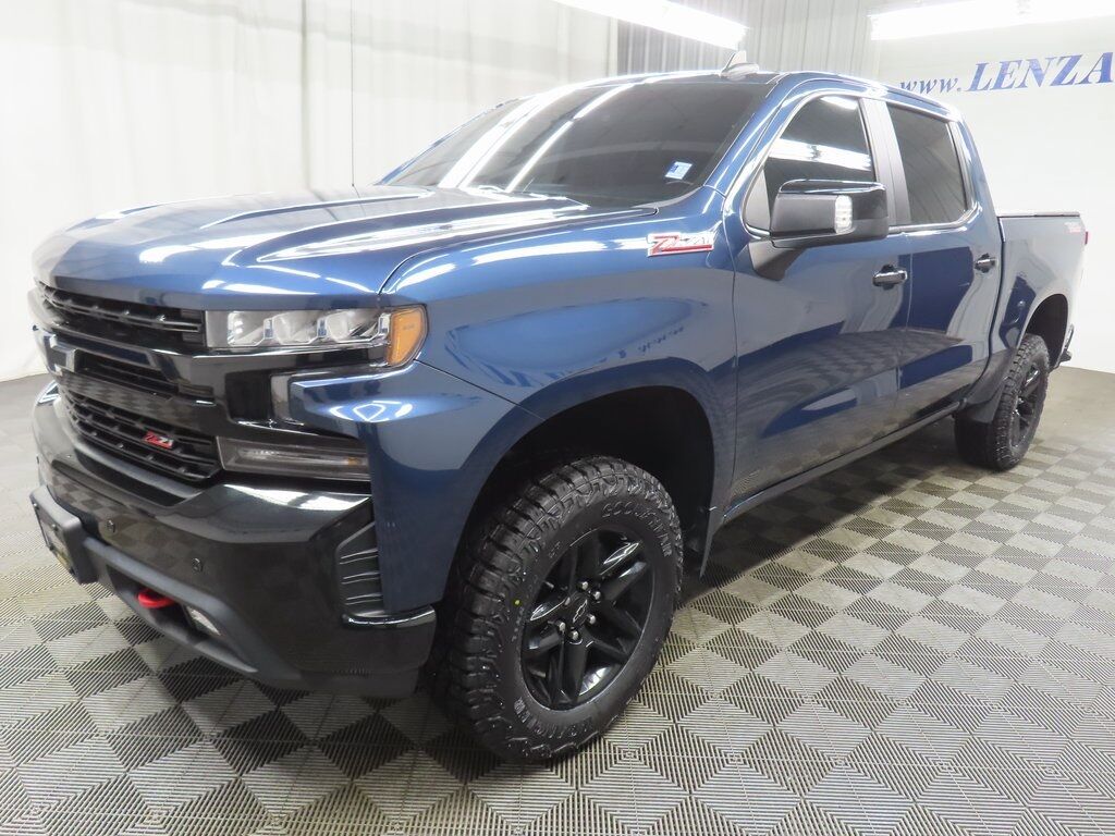 2021 Chevrolet Silverado 1500 4x4 Crew Cab LT Trail Boss Fond du Lac WI 2021 Chevrolet Silverado 1500 4x4 Crew Cab LT Trail Boss Fond du Lac WI