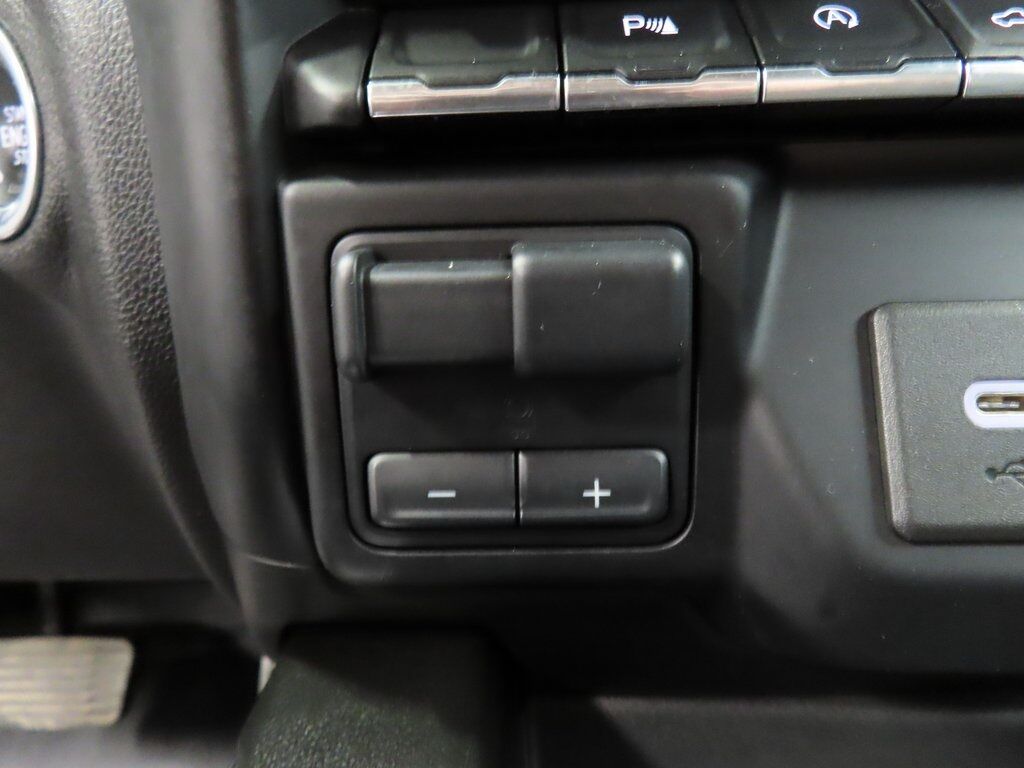 2021 Chevrolet Silverado 1500 4x4 Crew Cab RST Fond du Lac WI 2021 Chevrolet Silverado 1500 4x4 Crew Cab RST Fond du Lac WI