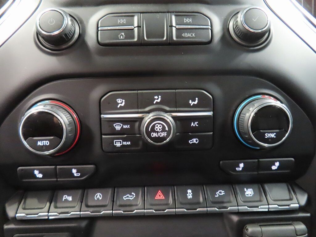 2021 Chevrolet Silverado 1500 4x4 Crew Cab RST Fond du Lac WI 2021 Chevrolet Silverado 1500 4x4 Crew Cab RST Fond du Lac WI