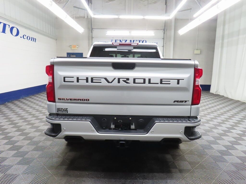 2021 Chevrolet Silverado 1500 4x4 Crew Cab RST Fond du Lac WI 2021 Chevrolet Silverado 1500 4x4 Crew Cab RST Fond du Lac WI
