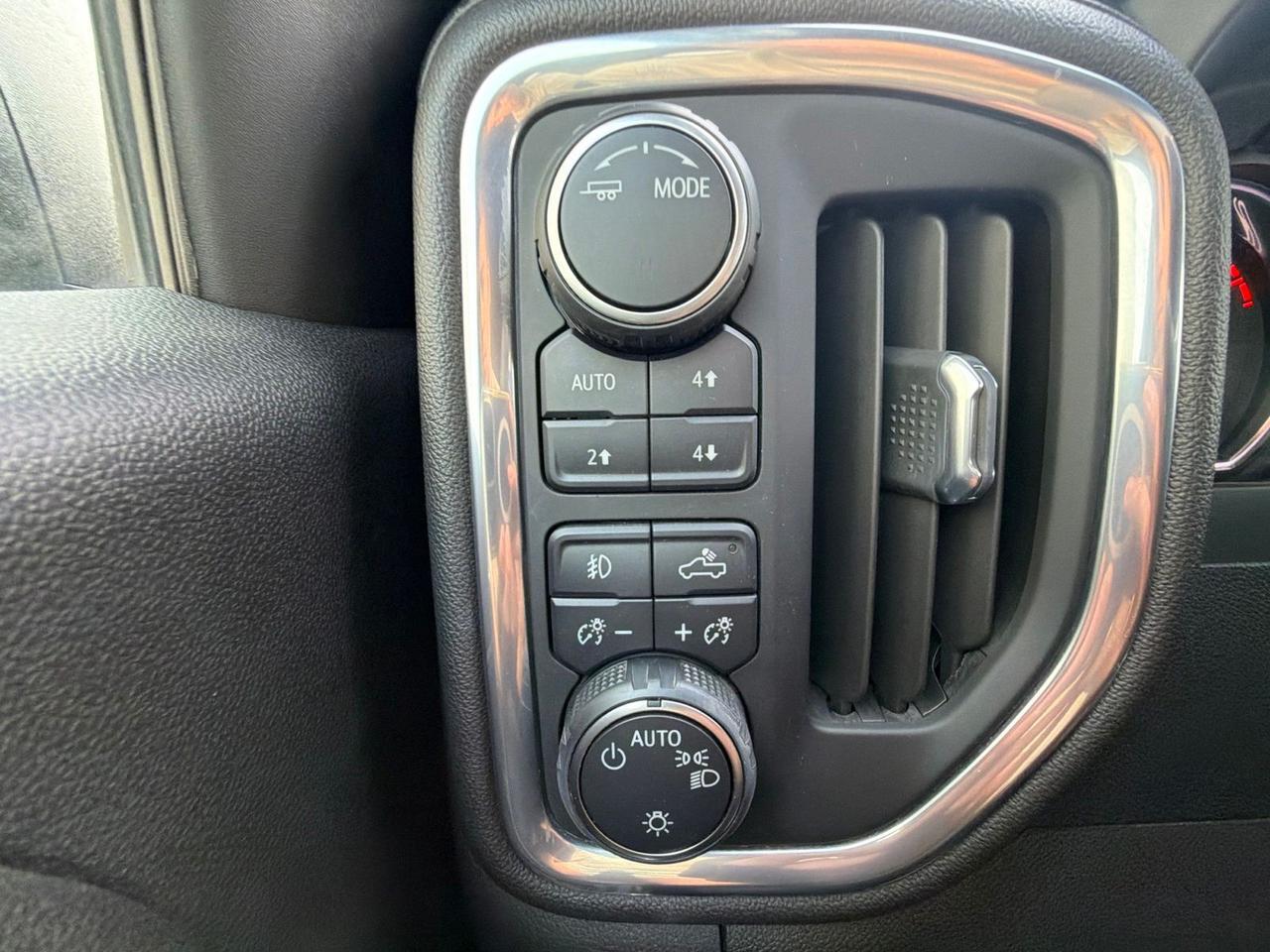 2021 Chevrolet Silverado 1500 LT Trail Boss Watertown SD 2021 Chevrolet Silverado 1500 LT Trail Boss Watertown SD
