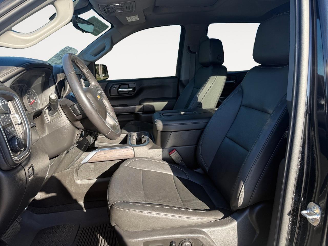 2021 Chevrolet Silverado 1500 LTZ, SUNROOF, HEATED AND VENTILATED SEATS, HEATED STEERING WHEEL, UNIVERSAL GARAGE DOOR OPENER, APPLE CARPLAY/ANDROID AUTO, RUNNING BOARDS, TOW PCAKAGE, POWER SLIDING REAR WINDOW BACKUP CAMERA, THIS TRUCK HAS ANYTHING YOU COULD EVER WANT! Norfolk VA 2021 Chevrolet Silverado 1500 LTZ, SUNROOF, HEATED AND VENTILATED SEATS, HEATED STEERING WHEEL, UNIVERSAL GARAGE DOOR OPENER, APPLE CARPLAY/ANDROID AUTO, RUNNING BOARDS, TOW PCAKAGE, POWER SLIDING REAR WINDOW BACKUP CAMERA, THIS TRUCK HAS ANYTHING YOU COULD EVER WANT! Norfolk VA