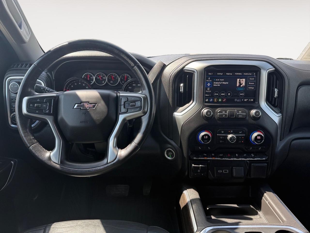 2021 Chevrolet Silverado 1500 RST, APPLE CARPLAY/ANDROID AUTO, BOSE SPEAKERS, WIFI, POWER SLIDING REAR WINDOW, UNIVERSAL GARAGE DOOR OPENER, BACKUP CAMERA, REMOTE START, TOW PACKAGE, TOW HOOKS, BED LINER, ONLY 1 OWNER! Norfolk VA 2021 Chevrolet Silverado 1500 RST, APPLE CARPLAY/ANDROID AUTO, BOSE SPEAKERS, WIFI, POWER SLIDING REAR WINDOW, UNIVERSAL GARAGE DOOR OPENER, BACKUP CAMERA, REMOTE START, TOW PACKAGE, TOW HOOKS, BED LINER, ONLY 1 OWNER! Norfolk VA