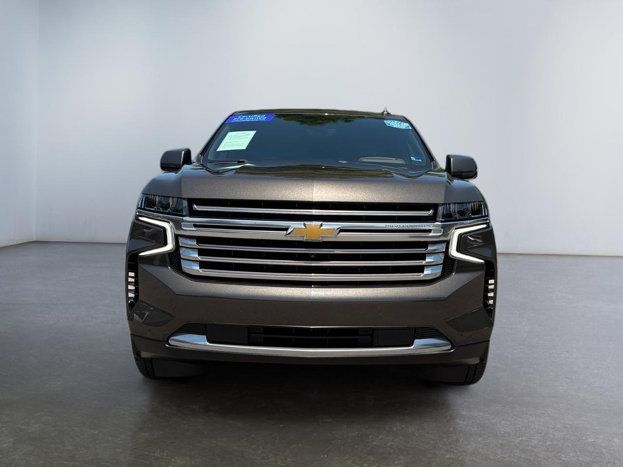 2021 Chevrolet Suburban High Country, HEADS-UP DISPLAY, POWER RUNNING BOARDS, POWER LIFTGATE, BLIND SPOT ALERT, LANE KEEP ASSIST, PANORAMIC MOONROOF, APPLE CARPLAY/ANDROID AUTO, 360 BACKUP CAMERA, HEATED & COOLING SEATS, REAR DVD ENTERTAINMENT, LOW MILES, THIS SUV HAS IT AL Virginia Beach VA 2021 Chevrolet Suburban High Country, HEADS-UP DISPLAY, POWER RUNNING BOARDS, POWER LIFTGATE, BLIND SPOT ALERT, LANE KEEP ASSIST, PANORAMIC MOONROOF, APPLE CARPLAY/ANDROID AUTO, 360 BACKUP CAMERA, HEATED & COOLING SEATS, REAR DVD ENTERTAINMENT, LOW MILES, THIS SUV HAS IT AL Virginia Beach VA