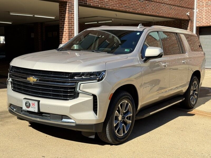 2021 Chevrolet Suburban LT 4WD 2021 Chevrolet Suburban LT 4WD