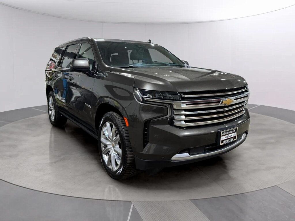 2021 Chevrolet Tahoe High Country w/Deluxe Pkg