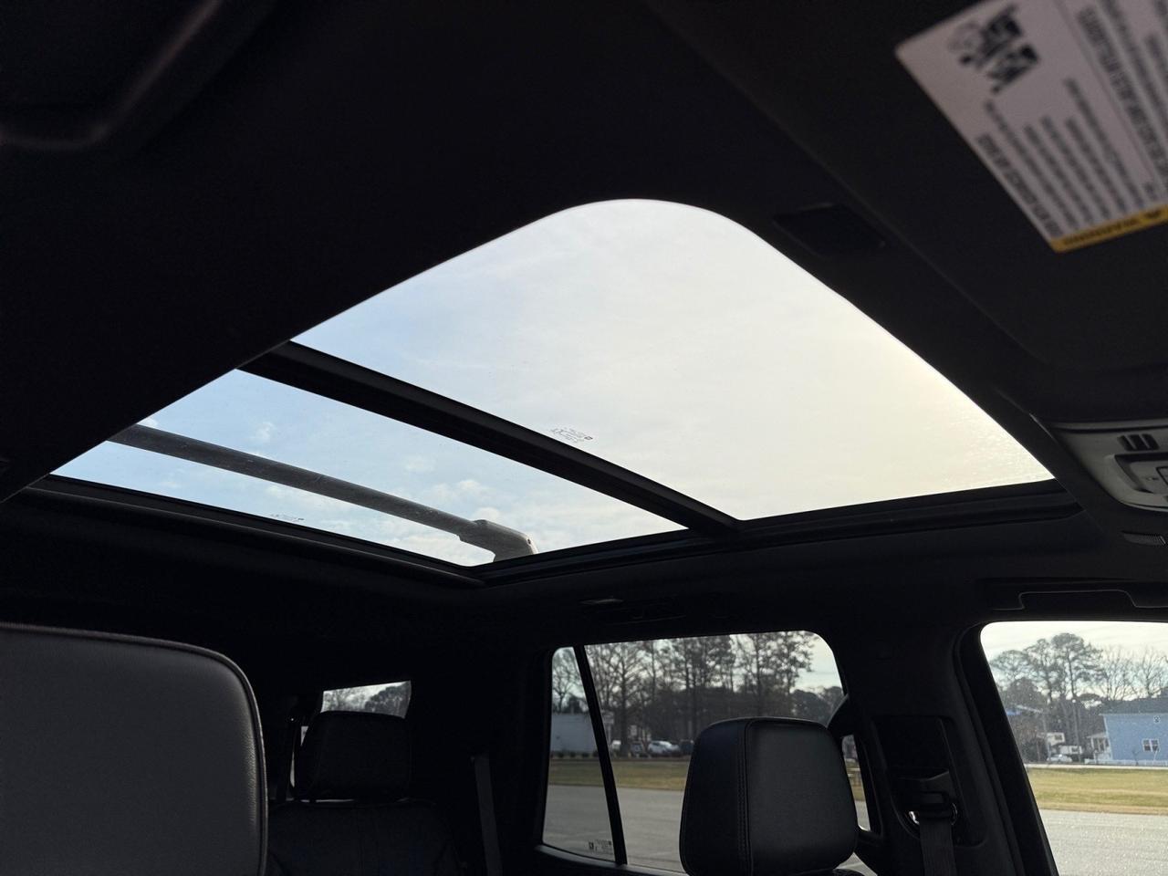 2021 Chevrolet Tahoe RST, HEATED FRONT AND REAR SEATS, MOONROOF, CAPTAINS CHAIRS, 3RD ROW, BOSE SPEAKERS, APPLE CARPLAY/ANDROID AUTO, UNIVERSAL GARAGE DOOR OPENER, POWER FOLDING MIRRORS, RUNNING BOARDS, CLEAN CARFAX, GREAT FAMILY VEHICLE FOR A GREAT PRICE! Norfolk VA 2021 Chevrolet Tahoe RST, HEATED FRONT AND REAR SEATS, MOONROOF, CAPTAINS CHAIRS, 3RD ROW, BOSE SPEAKERS, APPLE CARPLAY/ANDROID AUTO, UNIVERSAL GARAGE DOOR OPENER, POWER FOLDING MIRRORS, RUNNING BOARDS, CLEAN CARFAX, GREAT FAMILY VEHICLE FOR A GREAT PRICE! Norfolk VA