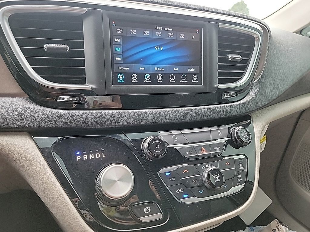 2021 Chrysler Voyager LXI San Clemente CA