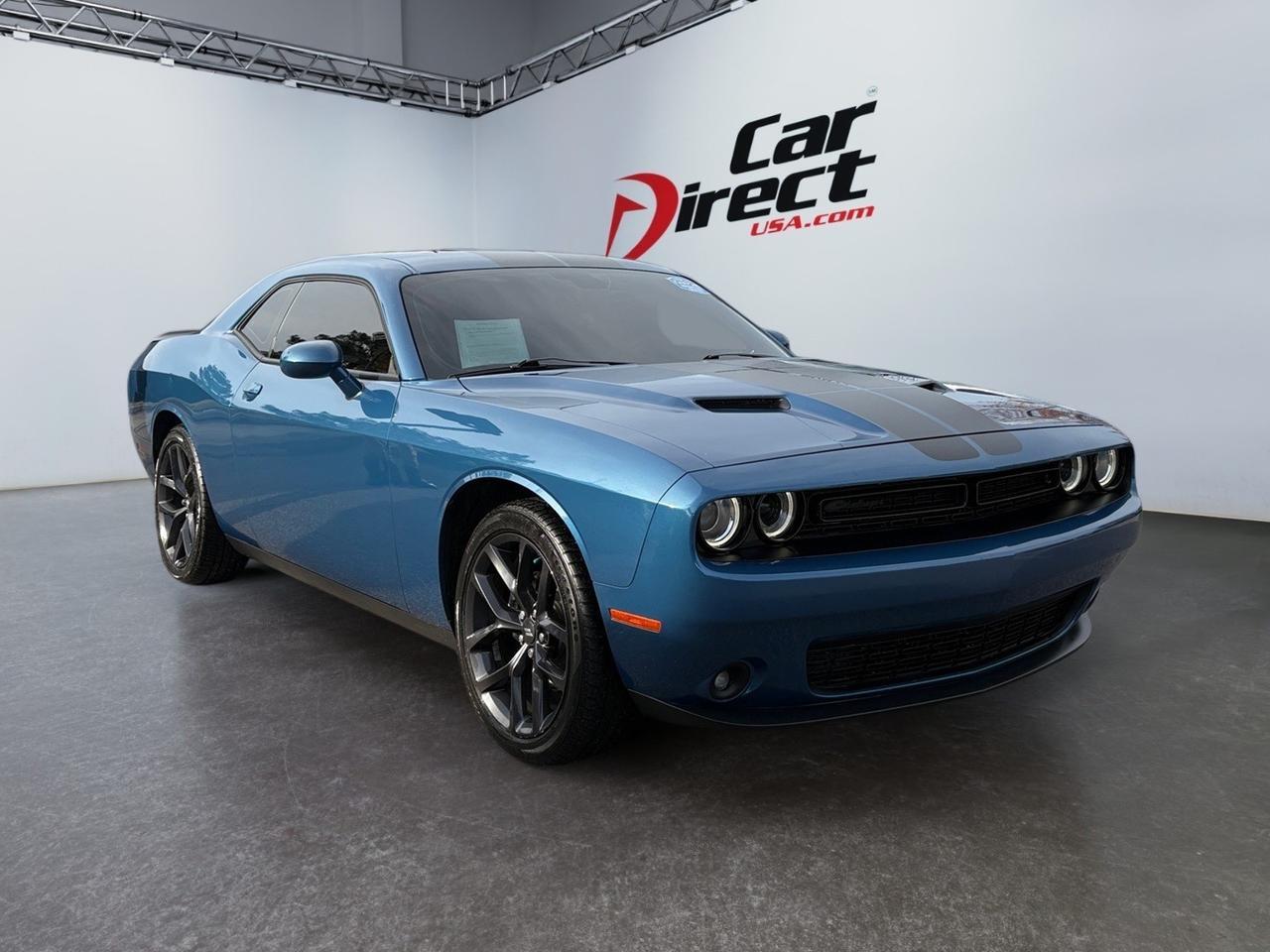 2021 Dodge Challenger SXT's photo