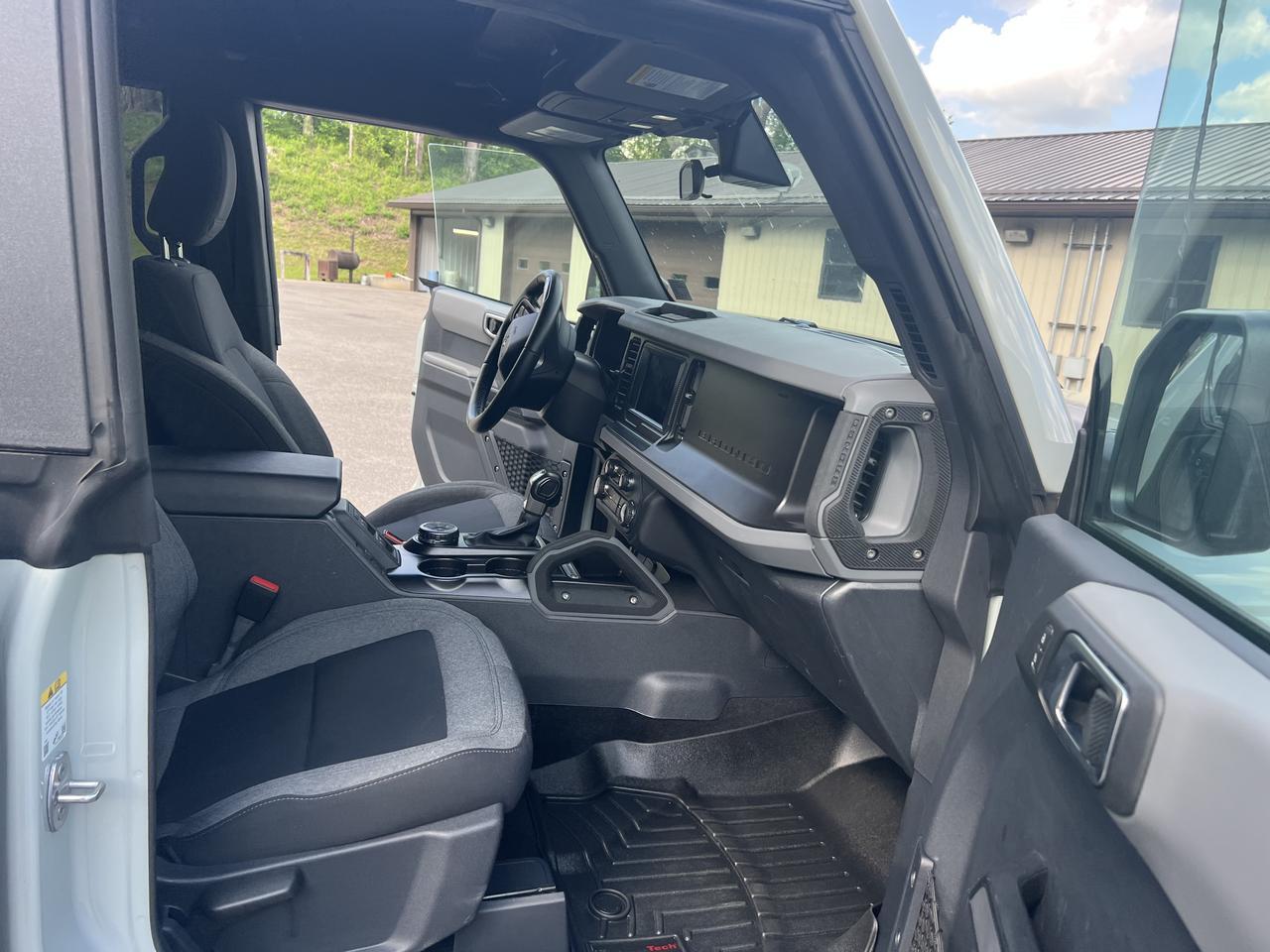 FORDBRONCO 4 DR 4X417