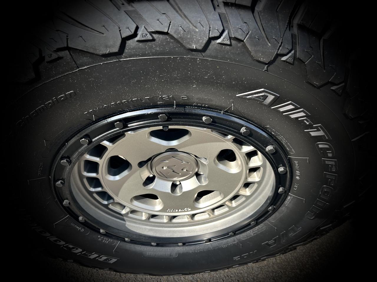 FORDBRONCO 4 DR 4X49