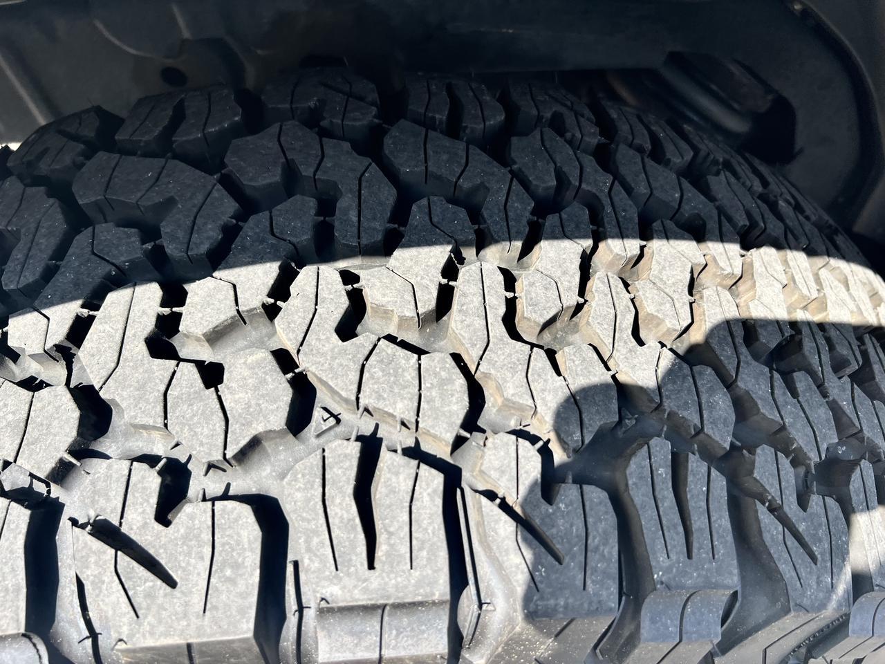 FORDBRONCO 4 DR 4X410