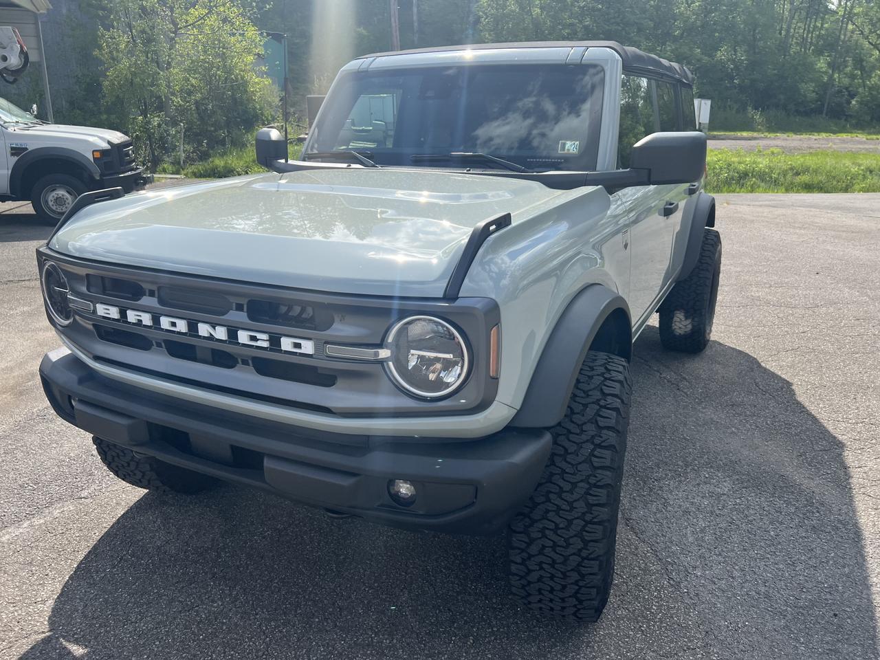 FORDBRONCO 4 DR 4X43