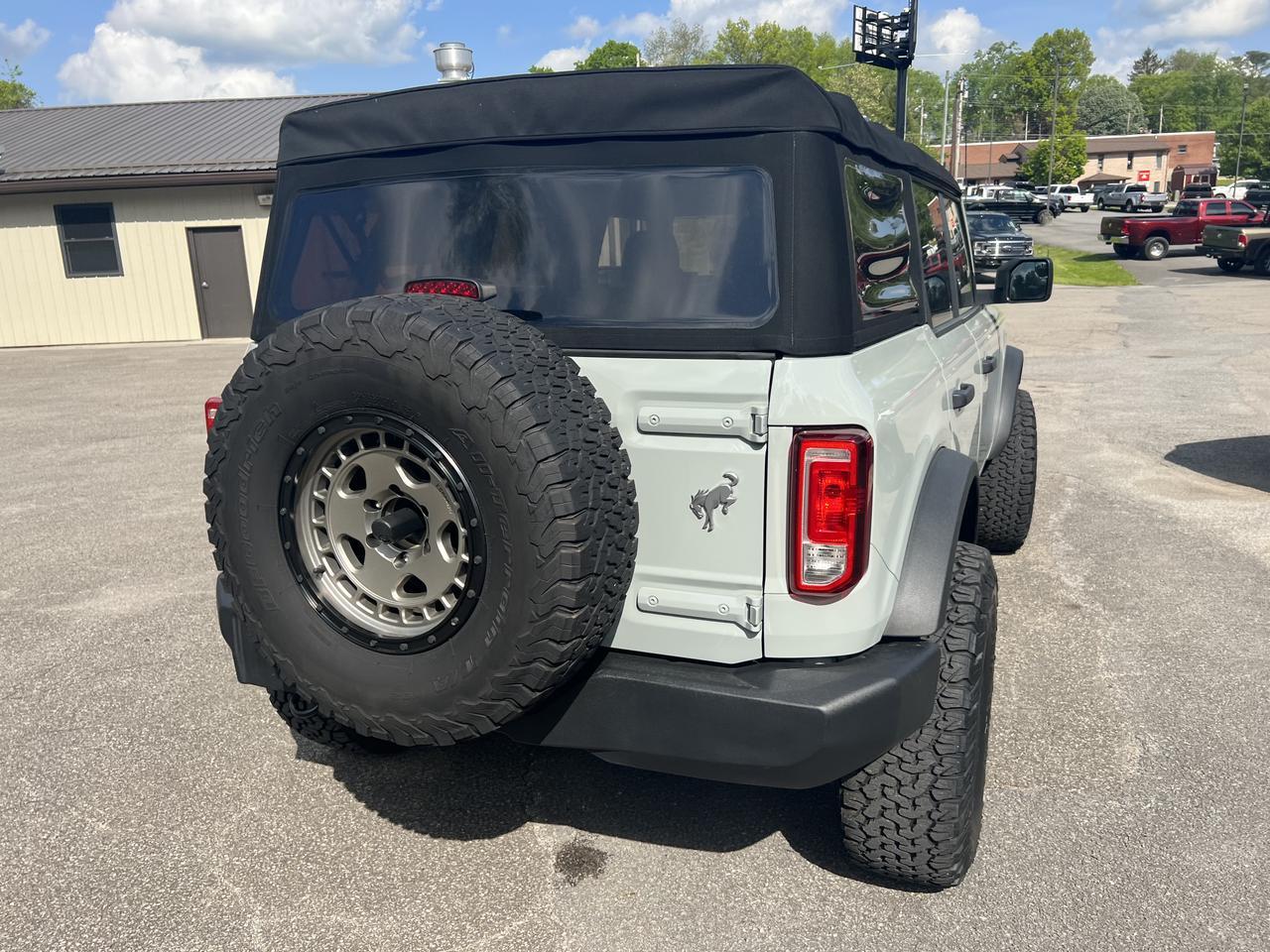 FORDBRONCO 4 DR 4X47