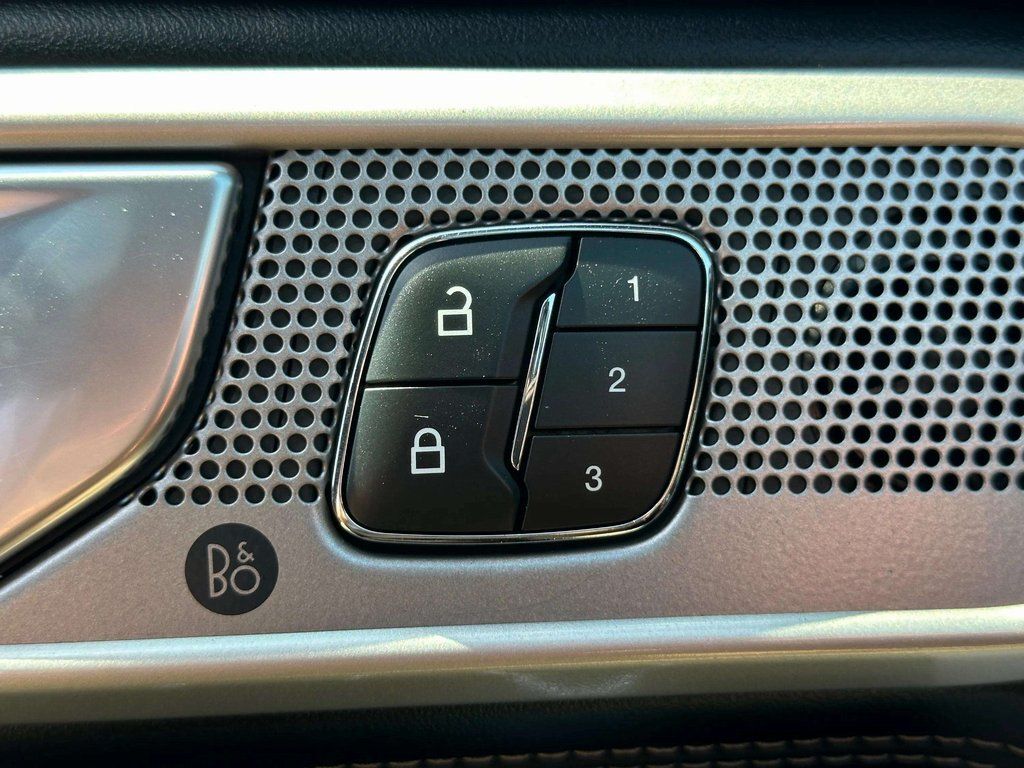 2021 Ford Explorer Limited w/Twin Panel Moonroof Pkg San Clemente CA