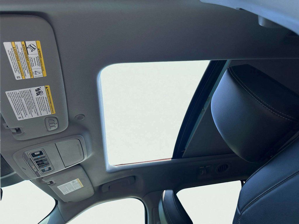 2021 Ford Explorer Limited w/Twin Panel Moonroof Pkg San Clemente CA