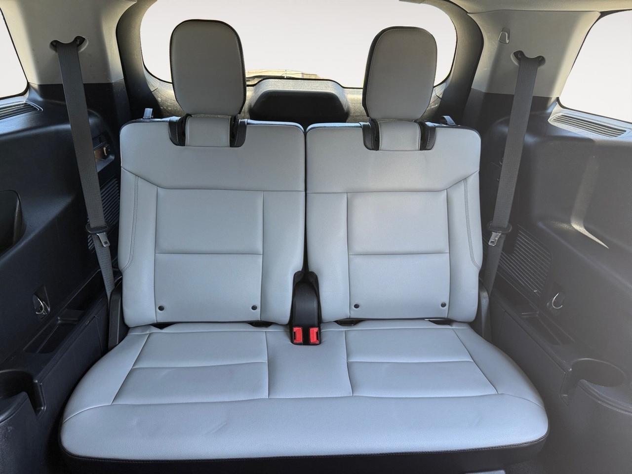 2021 Ford Explorer XLT, HEATED SEATS, HEATED STEERING WHEEL, POWER LIFTGATE, 3RD ROW, HOTSPOT, BACKUP CAMERA, REMOTE START, POWER/HEATED MIRRORS, CLEAN CARFAX, THE PERFECT FAMILY VEHICLE! Norfolk VA 2021 Ford Explorer XLT, HEATED SEATS, HEATED STEERING WHEEL, POWER LIFTGATE, 3RD ROW, HOTSPOT, BACKUP CAMERA, REMOTE START, POWER/HEATED MIRRORS, CLEAN CARFAX, THE PERFECT FAMILY VEHICLE! Norfolk VA