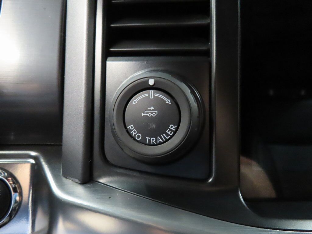 2021 Ford F-150 4x4 SuperCrew Lariat Fond du Lac WI 2021 Ford F-150 4x4 SuperCrew Lariat Fond du Lac WI