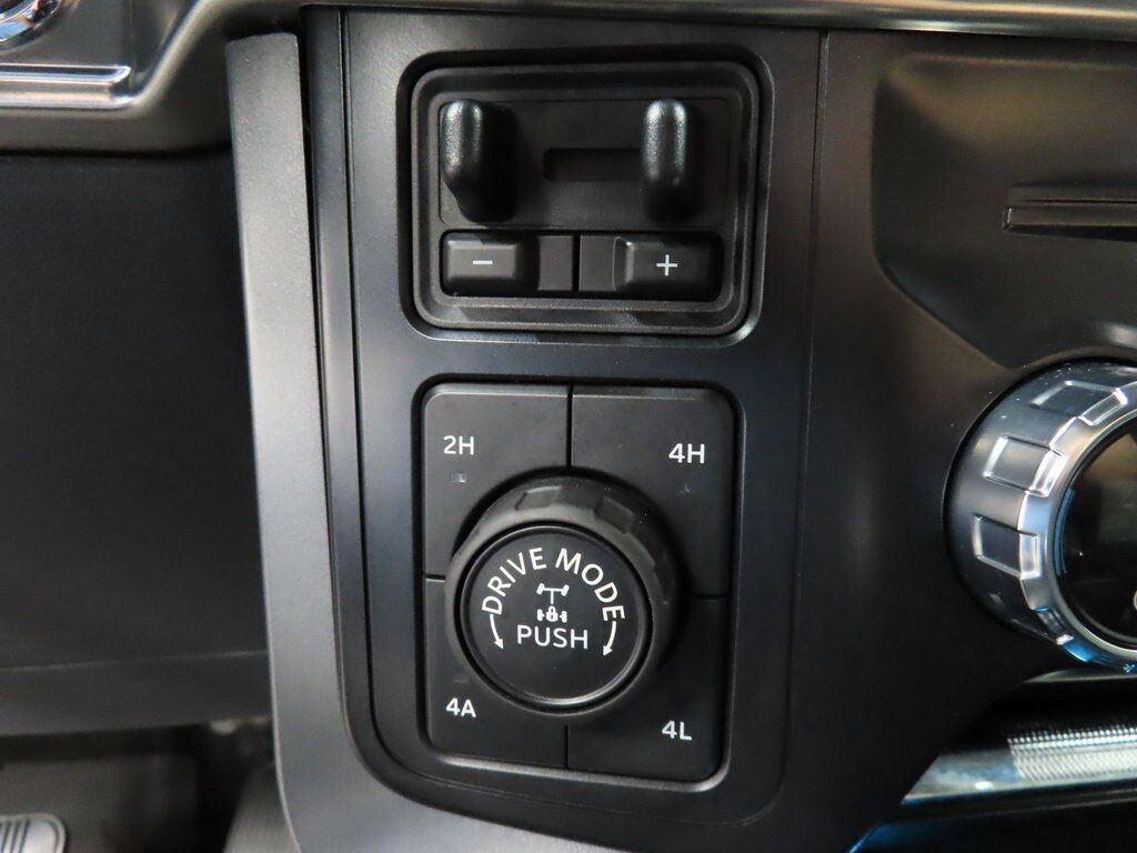 2021 Ford F-150 4x4 SuperCrew Lariat Fond du Lac WI 2021 Ford F-150 4x4 SuperCrew Lariat Fond du Lac WI