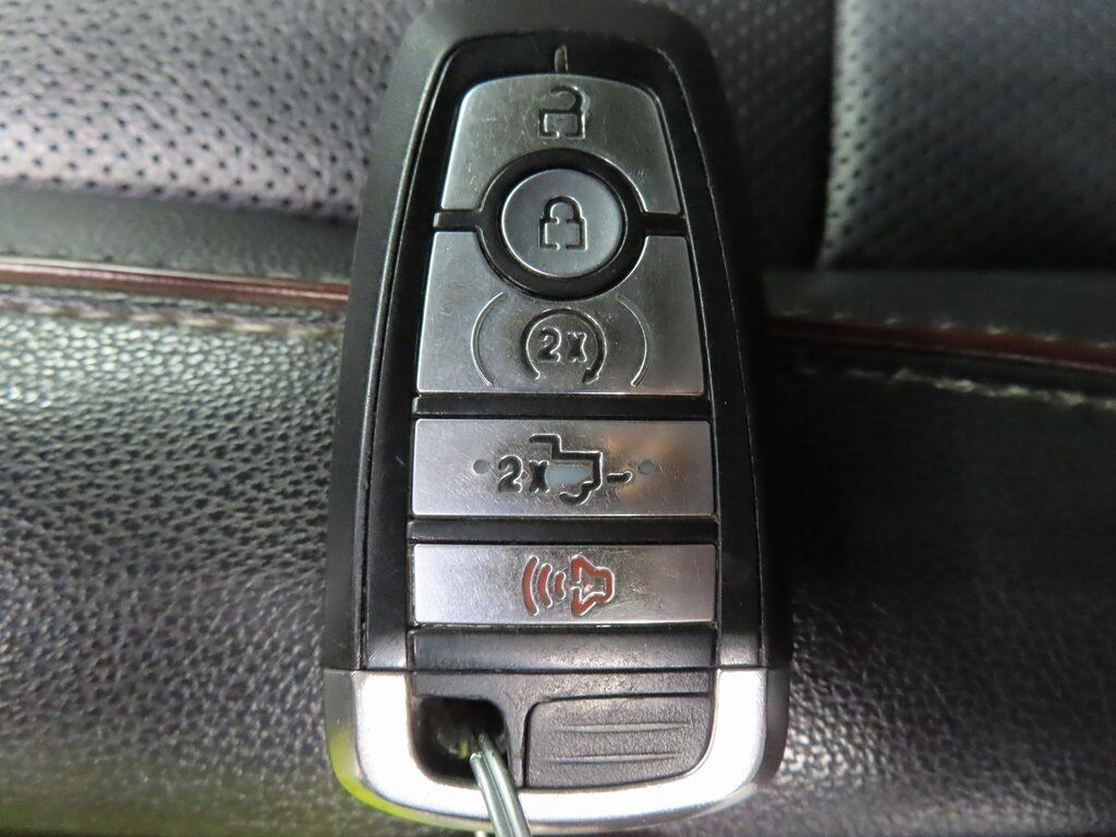 2021 Ford F-150 4x4 SuperCrew Lariat Fond du Lac WI 2021 Ford F-150 4x4 SuperCrew Lariat Fond du Lac WI