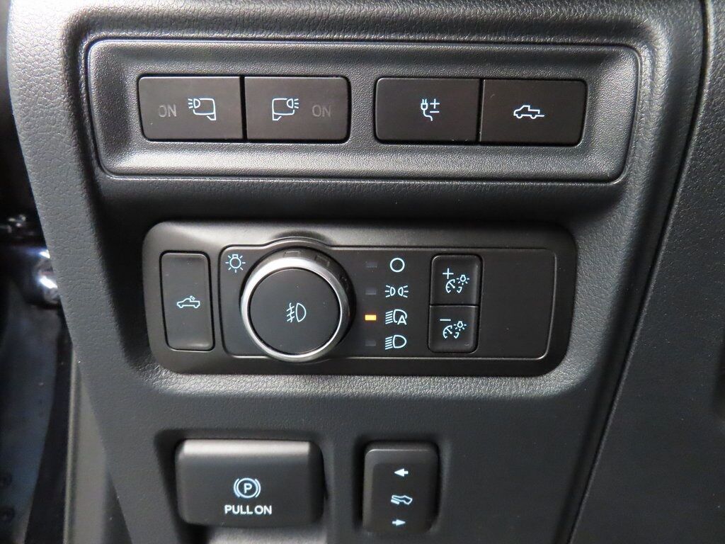 2021 Ford F-150 4x4 SuperCrew Lariat Fond du Lac WI 2021 Ford F-150 4x4 SuperCrew Lariat Fond du Lac WI