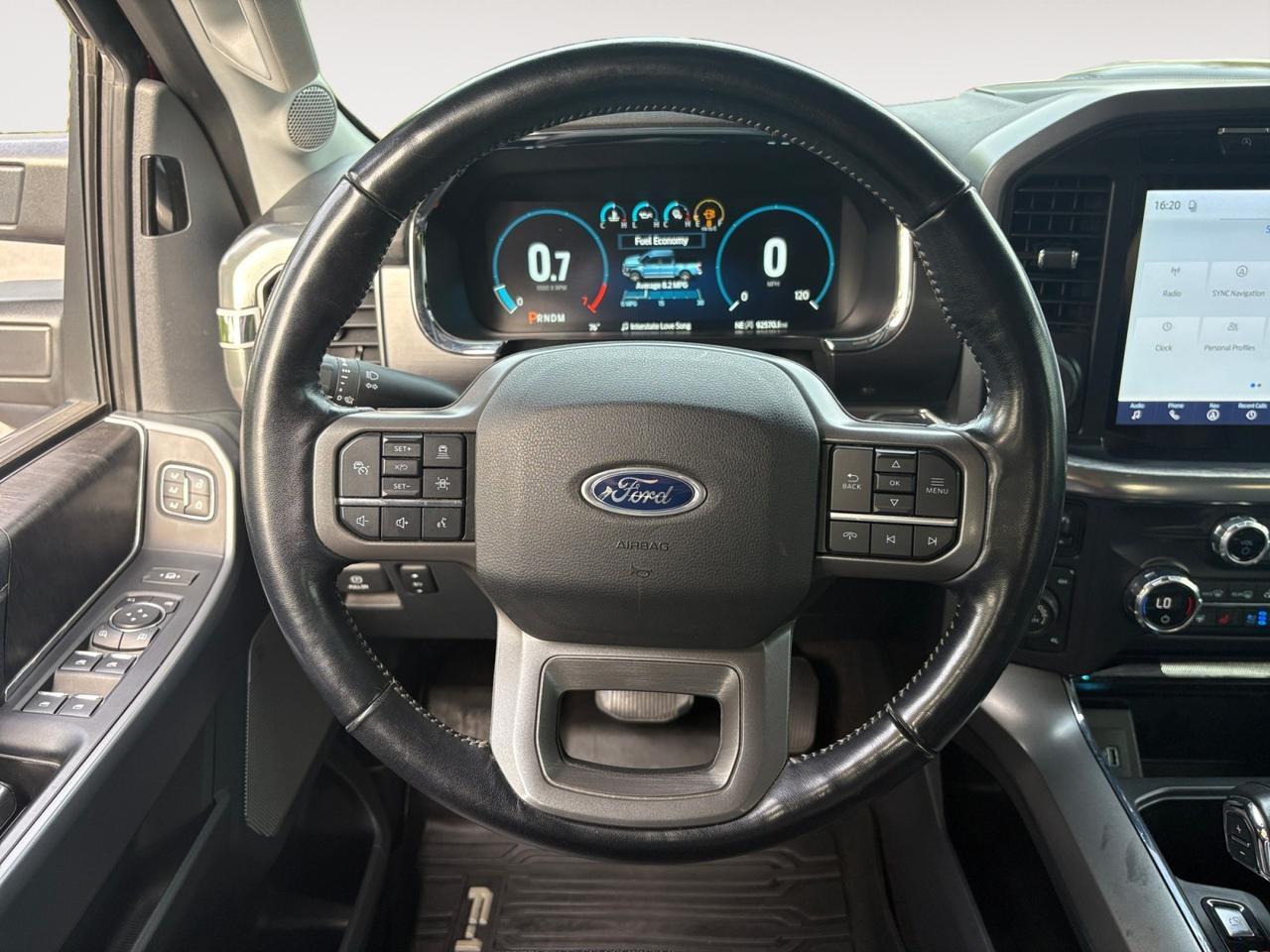 2021 Ford F-150 LARIAT, POWER TAILGATE, LIFTED, HARD TONNEAU COVER WITH RACKS, 360 BACKUP CAMERA, PANO MOONROOF, AUTO START/STOP, HEATED FRONT & REAR SEATS, BLIND SPOT ALERT, FORWARD COLLISION WARNING, CUSTOM FUEL WHEELS, BUILT TOUGH, LUXURY FEATURES! Virginia Beach VA 2021 Ford F-150 LARIAT, POWER TAILGATE, LIFTED, HARD TONNEAU COVER WITH RACKS, 360 BACKUP CAMERA, PANO MOONROOF, AUTO START/STOP, HEATED FRONT & REAR SEATS, BLIND SPOT ALERT, FORWARD COLLISION WARNING, CUSTOM FUEL WHEELS, BUILT TOUGH, LUXURY FEATURES! Virginia Beach VA
