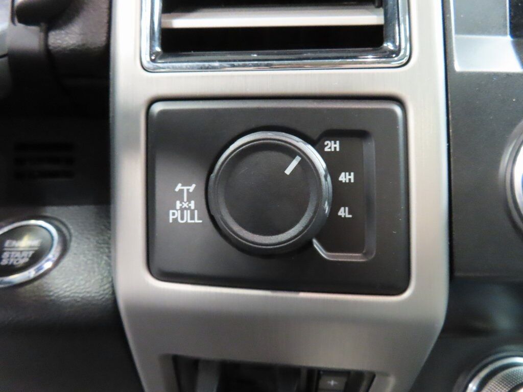 2021 Ford F-250 Super Duty 4x4 Crew Cab Platinum Fond du Lac WI 2021 Ford F-250 Super Duty 4x4 Crew Cab Platinum Fond du Lac WI