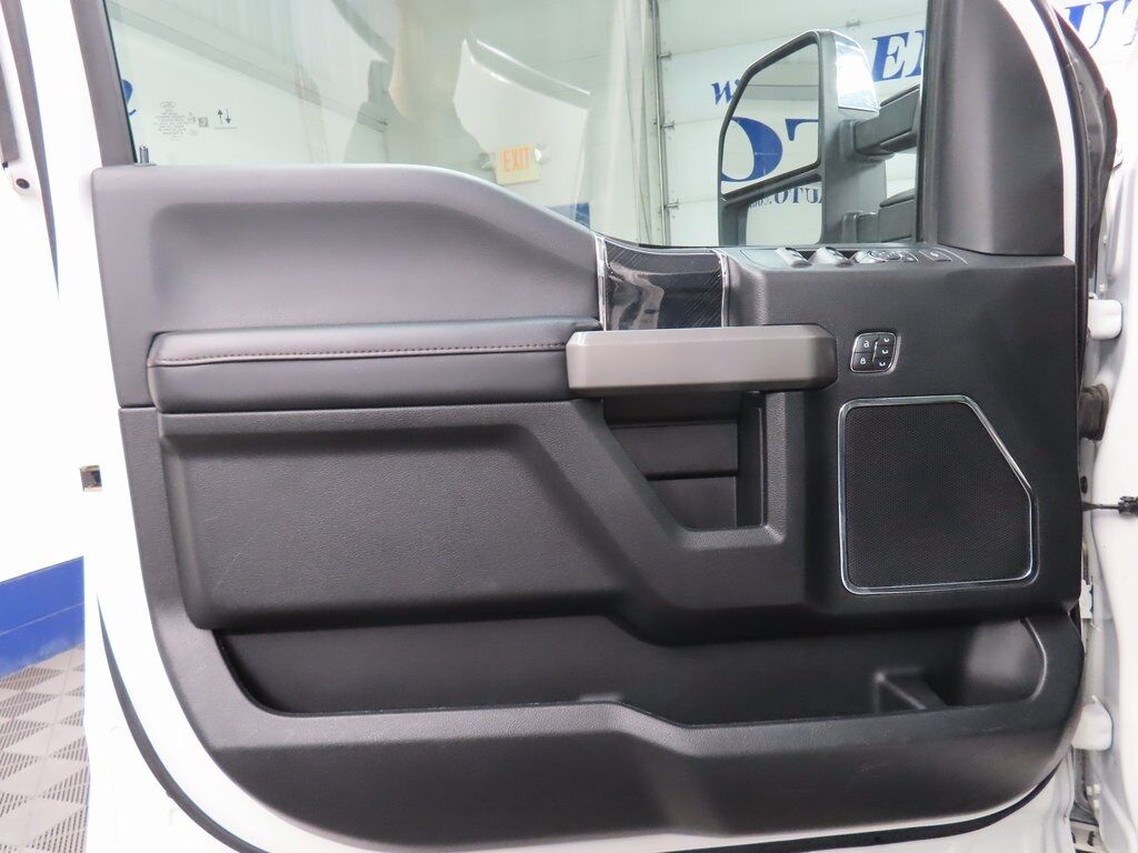 2021 Ford F-250 Super Duty 4x4 Crew Cab Platinum Fond du Lac WI 2021 Ford F-250 Super Duty 4x4 Crew Cab Platinum Fond du Lac WI