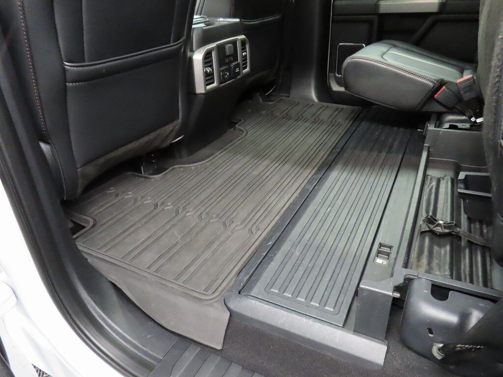 2021 Ford F-250 Super Duty 4x4 Crew Cab Platinum Fond du Lac WI 2021 Ford F-250 Super Duty 4x4 Crew Cab Platinum Fond du Lac WI