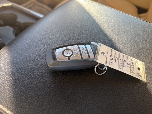 2021 Ford F-350SD Lariat Watertown SD 2021 Ford F-350SD Lariat Watertown SD