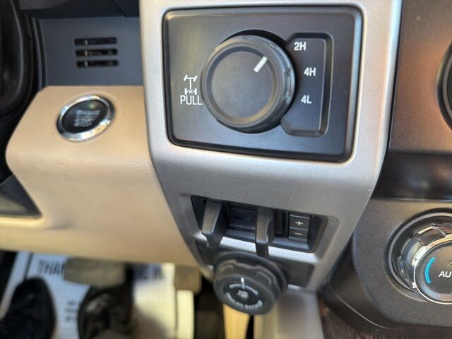 2021 Ford F-350SD Lariat Watertown SD 2021 Ford F-350SD Lariat Watertown SD