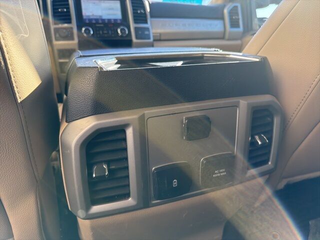 2021 Ford F-350SD Lariat Watertown SD 2021 Ford F-350SD Lariat Watertown SD