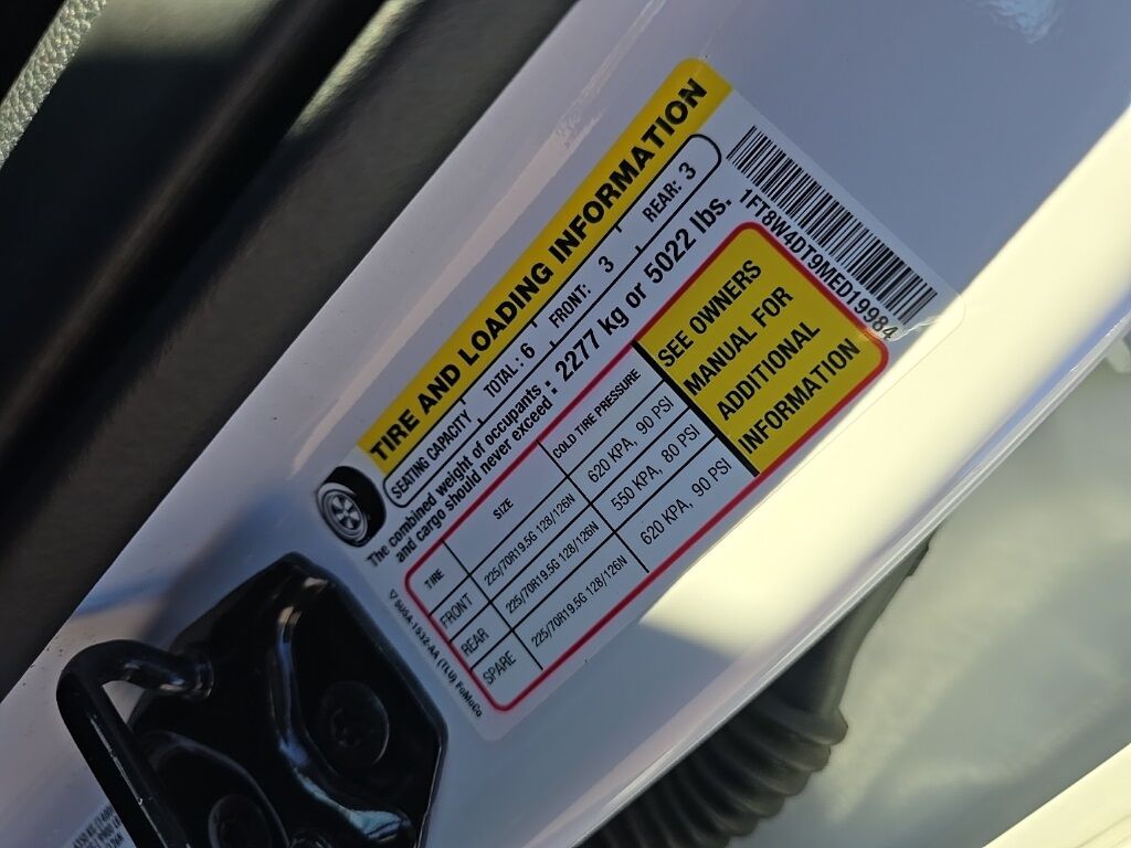 2021 Ford F-450 Super Duty 4x4 Crew Cab XL DRW Fond du Lac WI 2021 Ford F-450 Super Duty 4x4 Crew Cab XL DRW Fond du Lac WI